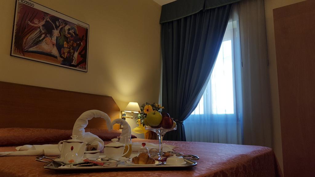 Nuovo Albergo キエーティ エクステリア 写真